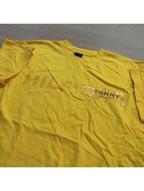 Tommy Hilfiger Jeans Spell Out Logo T Shirt Yellow Large